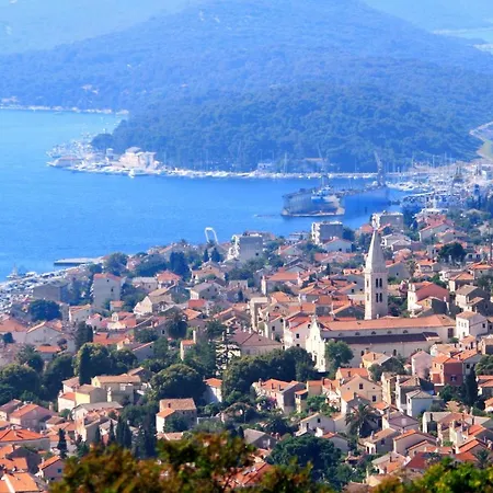 With A Parking Space Apartment Mali Losinj